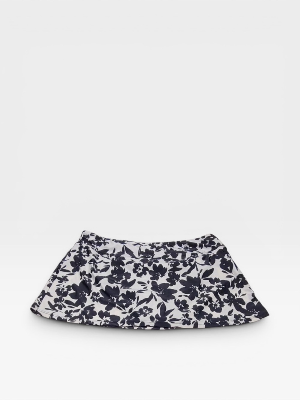 Island Escape Swim Skirtini NWT | Black White Floral Skirt Bottom | Size 14 - Picture 2 of 5